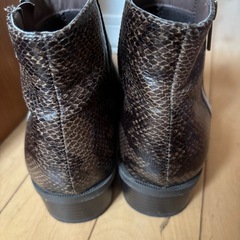 （決まりました）パイソン柄ショートブーツの画像