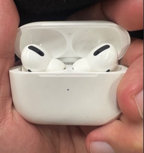 AirPods Pro第一世代イヤーピース交換済み