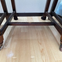 アンティーク椅子の画像