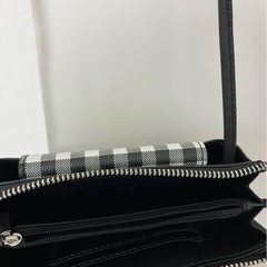 お財布　ショルダーバッグ　白黒　チェック　女の子の画像