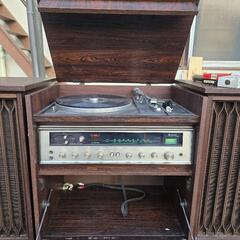 TRIO4 CHANNEL STEREO　レコードプレーヤー ターンテーブル　アンティーク　昭和　レトロ　家具調　 AM FM オーディオ機器　注意事項有の画像