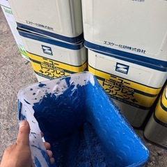 塗料の画像