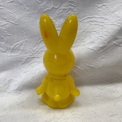 ⭐︎ドリーム２号館⭐︎エスエス製薬 ぴょんちゃん ソフビ貯金箱の画像