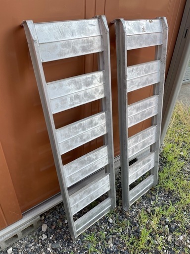 アルミブリッジ 農機具 ラダー 積み込み