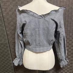 美品 カットソー オフショルダー ブラウス の画像