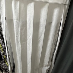 ニトリ カバー付きハンガーラックの画像