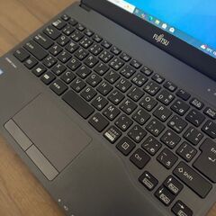 富士通　U938/T i5 タッチパネル SSD256GB アダプター付きの画像