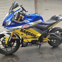 引取22万 低走行 yzf-R25 カスタム済み 倒立フォーク ABS付きの画像