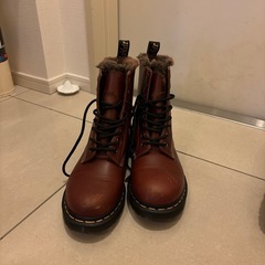 ドクターマーチン　ファーブーツ　