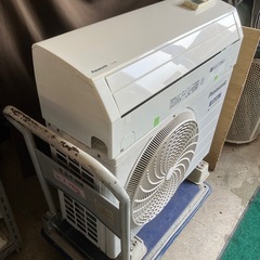 保証付、取付込、パナソニック2018年4.0KW14畳の画像