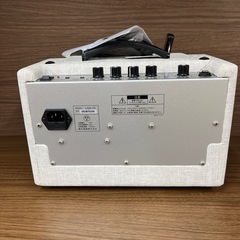 Louis ルイス ギターアンプ LGA-10 楽器 アンプ　のご紹介です！の画像