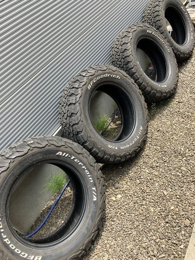 215/70R16 BFグッドリッチ All-Terrain T/A