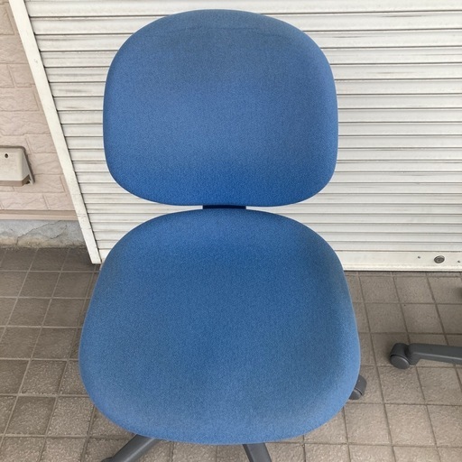 椅子　引き取り限定 事務用椅子  青い布製オフィスチェア2脚セット