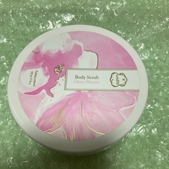 ラリン ボディスクラム&ラリン ハンドクリームの画像