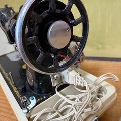 【GO-1064】JANOME ジャノメ ミシン アンティーク モーター付の画像