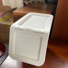 収納ケース　小さめ　中古の画像