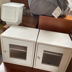 収納ボックス　収納棚　小さめ　1個1000円　中古の画像