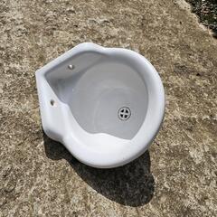 コーナー流し台　陶器製　中古
