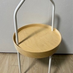 IKEA イケア　サイドテーブル　ブールヴィークの画像