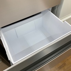 90分の無料軽トラック貸出サービス！【HITACHI】3ドア冷蔵庫（R-27RV(N)）のご紹介です!の画像