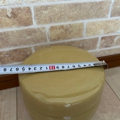 壺　蓋付きの画像