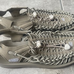 KEEN キーン UNEEK  サンダル 27 cmの画像