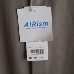 新品　メンズ　AIRism　半袖シャツの画像