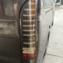 ハイエース バレンティ テールの画像