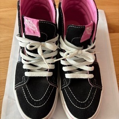VANSハイカットスニーカー25cmカバ柄の画像