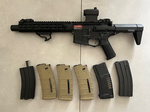 【9/9お値下げしました】電動ガン　ハニーバジャー