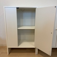 IKEA BAGGEBO バッゲボー キャビネット ホワイトの画像