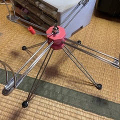 ボタンと糸　手芸材料の画像