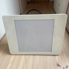 堀内カラー　ライトボックス/ライトテーブル/ビュアー　イルミック...