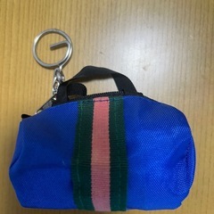 ポーチ型キーホルダーの画像