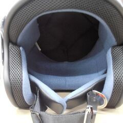 ヘルメット 岡田商事 シルバー バイク用 JC-111 フリーサイズ57~60㎝未満 バイザー付き 苫小牧西店の画像