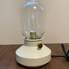 【間接照明】IKEA TARNABY とLUNNOM LED電球E17 調光可能の画像