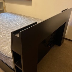 ダブルベッドセット
の画像