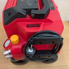 マックス エアコンプレッサー（8L）AK-HL1301Eの画像