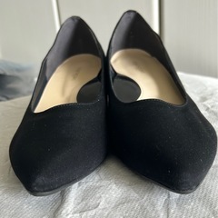 パンプス25cmの画像