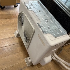☆オススメ☆ 東芝　TOSHIBA ルームエアコン　2021年製　RAS-H221MA 大人気！！の画像