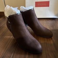 ショートブーツ　レディース　23センチの画像