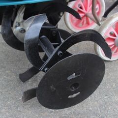 管理機・耕運機　マキタ　MKR300　簡単操作　女性でも扱いやすい　移動輪付きの画像