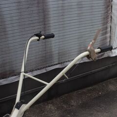 管理機・耕運機　マキタ　MKR300　簡単操作　女性でも扱いやすい　移動輪付きの画像