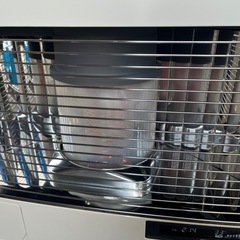 サンポット 床暖内蔵 煙突式 石油ストーブ UFH-7711URC R カベック 2019年製 稼働確認済 木造20畳 コンクリ32畳 中古品 ③の画像