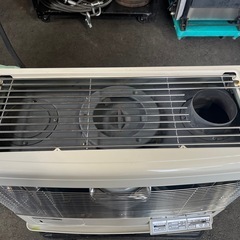 サンポット 床暖内蔵 煙突式 石油ストーブ UFH-7711URC R カベック 2019年製 稼働確認済 木造20畳 コンクリ32畳 中古品 ③の画像