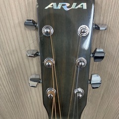 アリアギターの画像