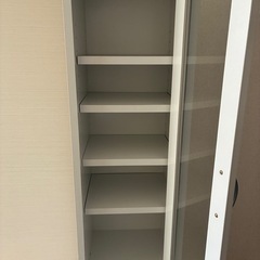 食器棚の画像