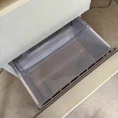 【取り外して清掃済み】AQUA 冷蔵庫 238L の画像
