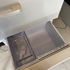 【取り外して清掃済み】AQUA 冷蔵庫 238L の画像