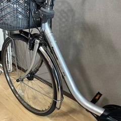 ✨ パナソニック製の電動アシスト自転車です。バッテリーは 8.9Ahと8.0Ahの2個付きの画像